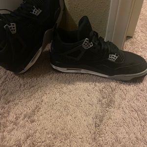 Jordan 4s